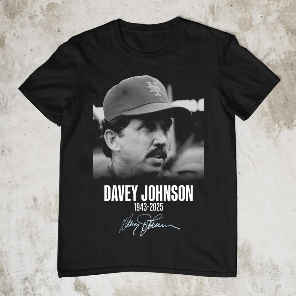 Davey Johnson Signature Gilf Love T Shirt men Size S To 5XL Unisex T-Shirt XXXL