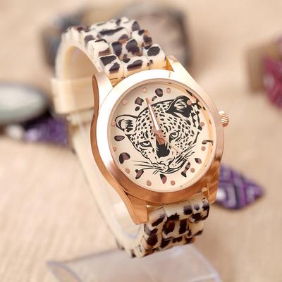 Fashion Leopard Print Quartz Watch Women Silicone Sports Watches Silicone Band Quartz Wristwatches Ladies Female Clock