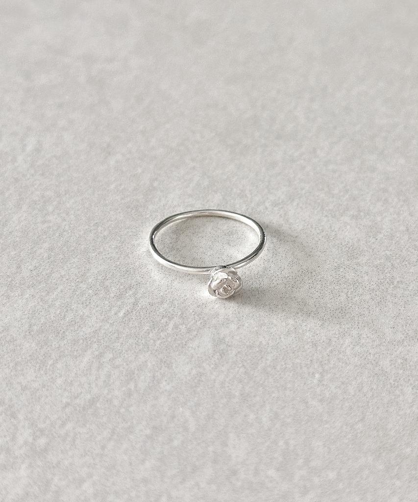 Code.H (Silver 925) Silver Rose Ring