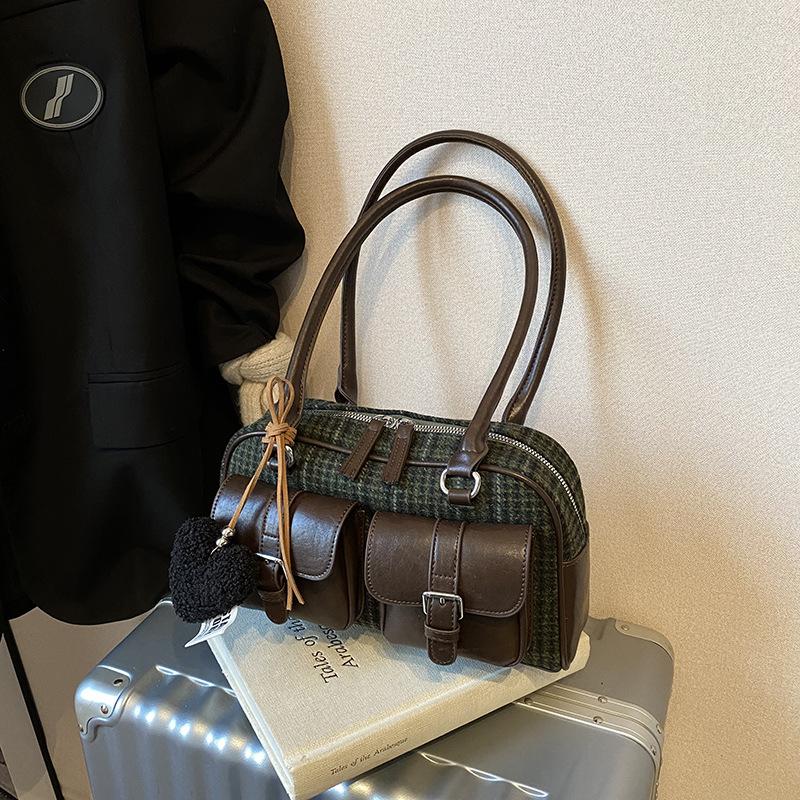 

Ретро модная сумка для боулинга женская 2025 осень и зима новая в иностранном стиле сумка подмышку простая клетчатая сумочка сумка на плечо No pendant