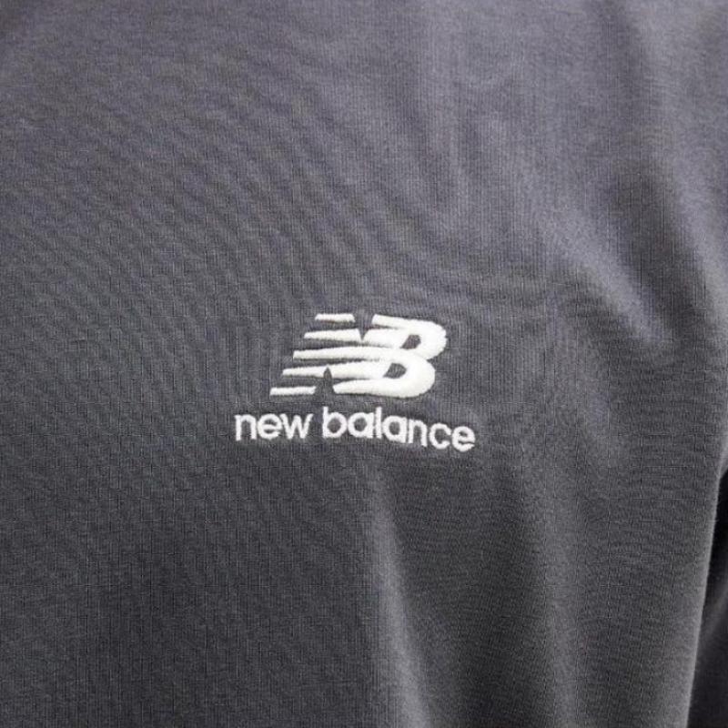 New Balance ShorT Sleeve T shirT Nbnegco201