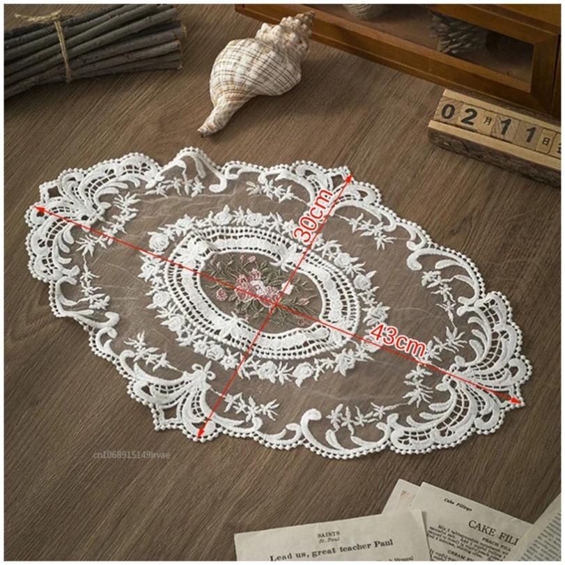 1PC Dinning Table Cover Embroidered Table Cloth Elegant Round Lace Tablecloth Coffee Coasters Napkin Party Wedding Decoration