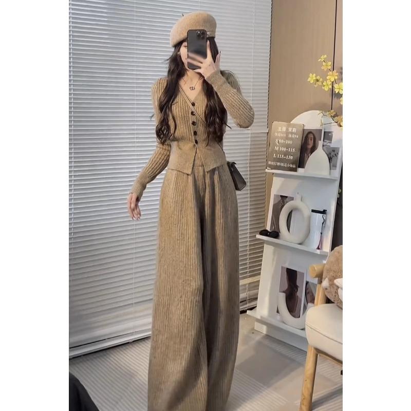 

Осень Зима Ленивый Стиль V-образный Вырез Свитер Широкие Брюки Комплект из Двух Предметов Женский Приталенный Повседневный Наряд XL хаки