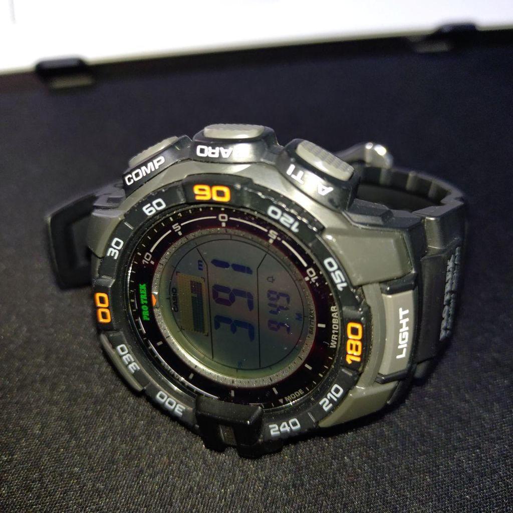 Used CASIO PRO TREK PRG-270 with Instruction Manual
