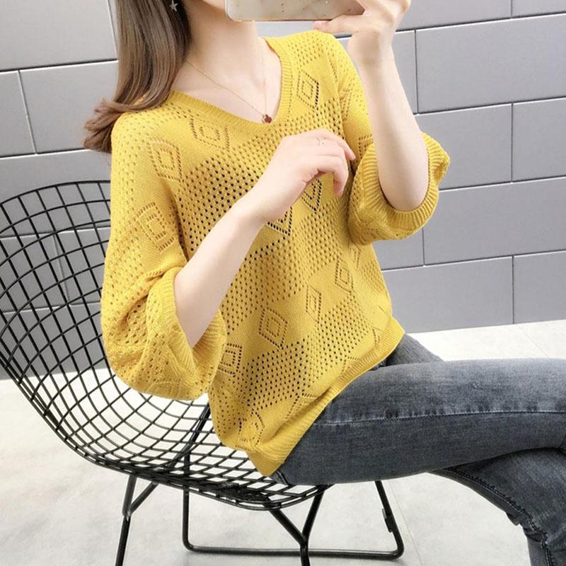 Women's V-neck Hollow Knitted Sweater Loose Bat Sleeve Ladies Top Short Thin Knit Pullovers for Women