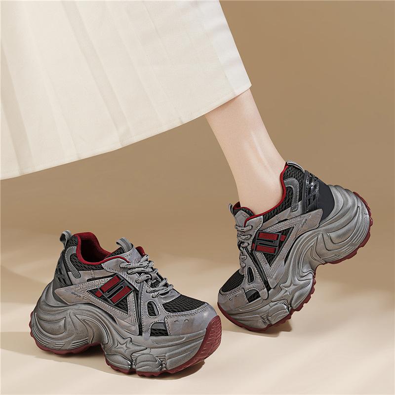 Platform dad shoes autumn versatile and lightweight inner height increase women's shoes casual sports shoes children's models