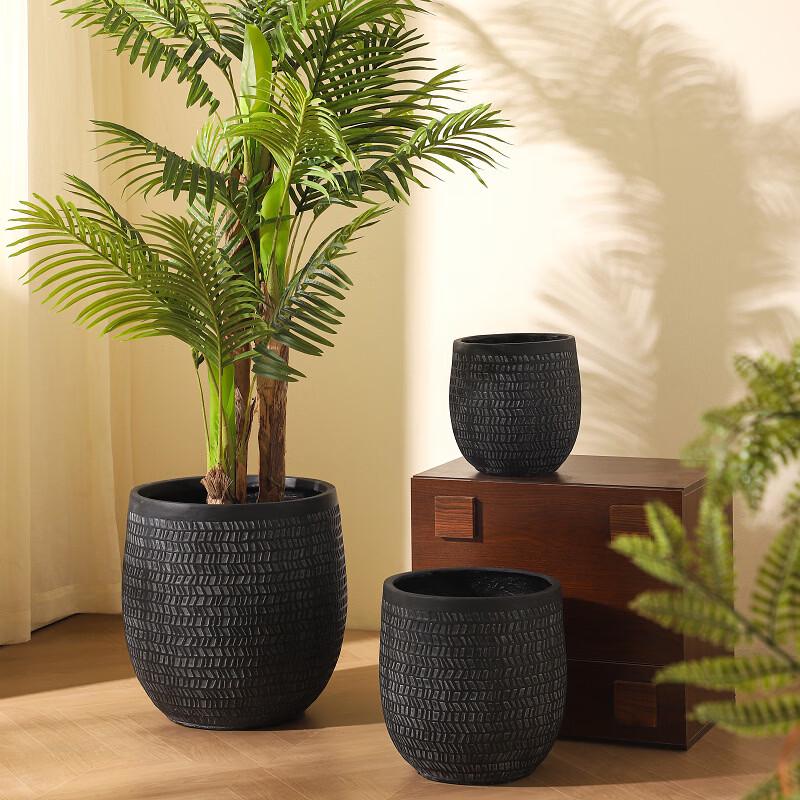 Vintage Black Magnesium Clay Planter 24cm