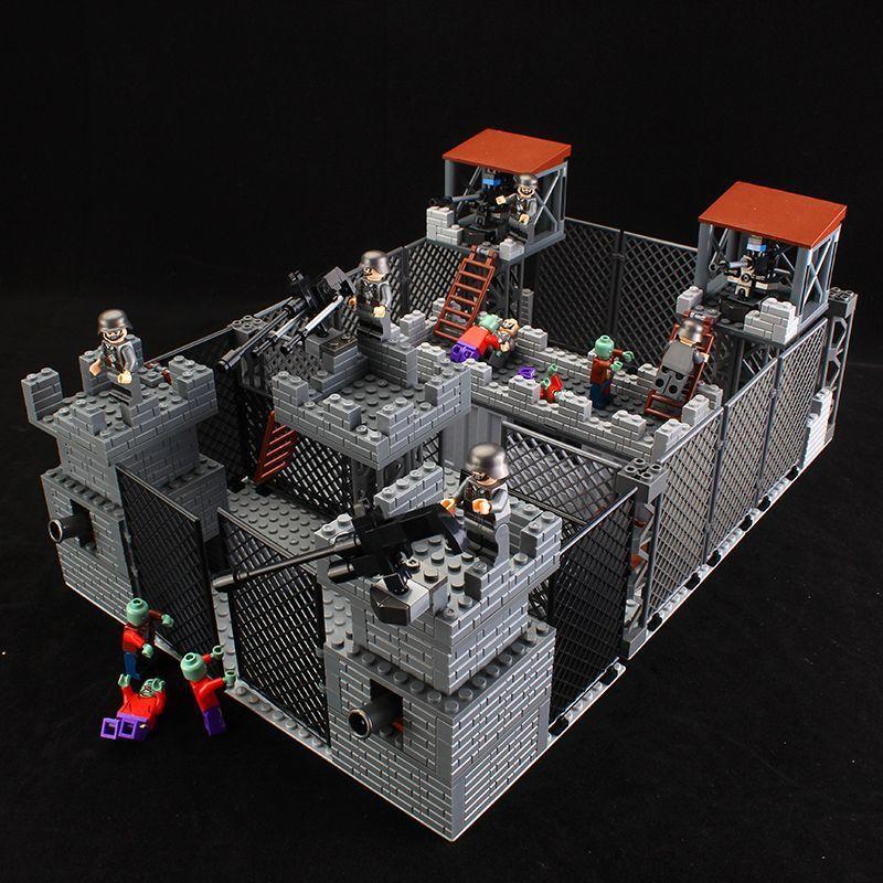 

Кризис строительных блоков Сборка фигурки из строительных блоков Сборочная игрушка