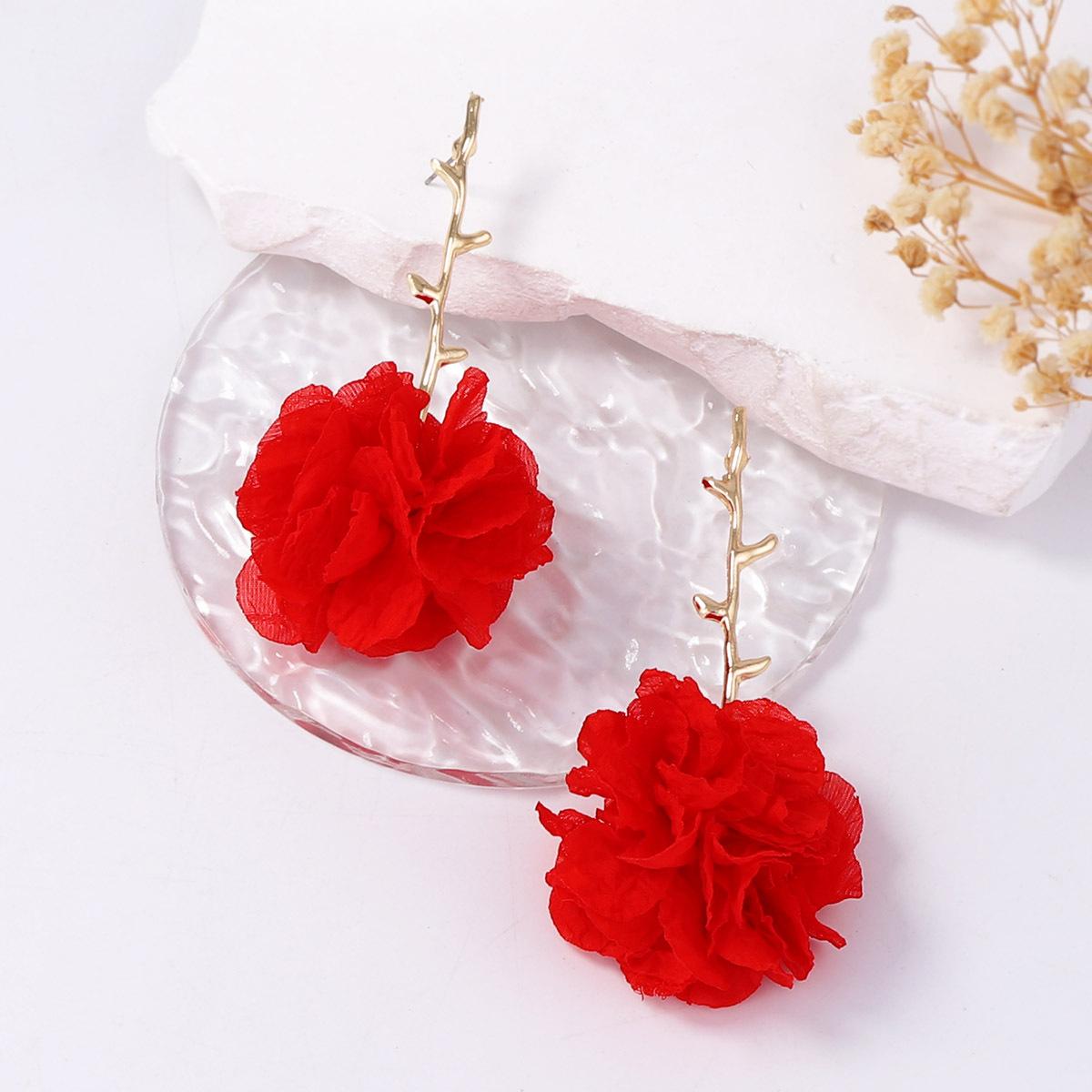 

Модные серьги-подвески для женщин красный