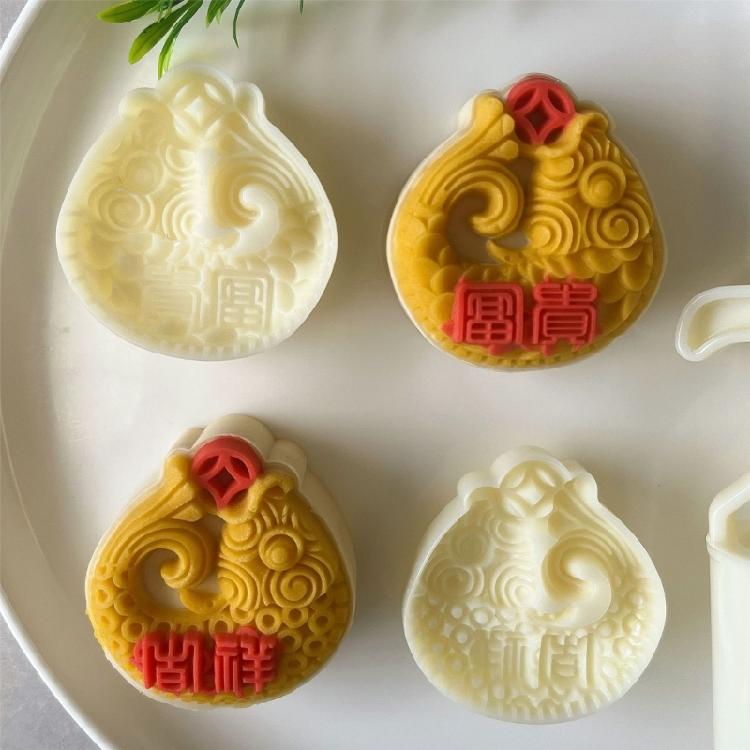 Fish Pattern Moon Cake Mold Pastry Tool Hand Press Cookie Dessert Cutter Baking Tool for MidAutumn Festival Easy Use