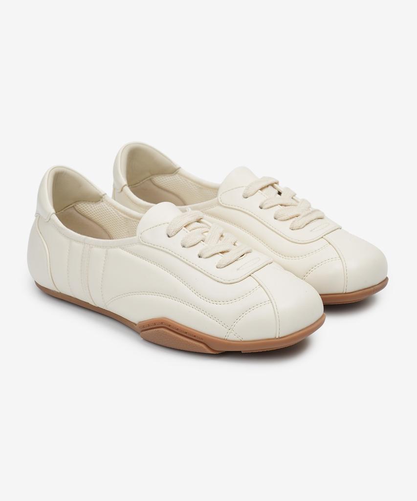 Ihcnik R. 901 Whispering Sneakers / Ivory