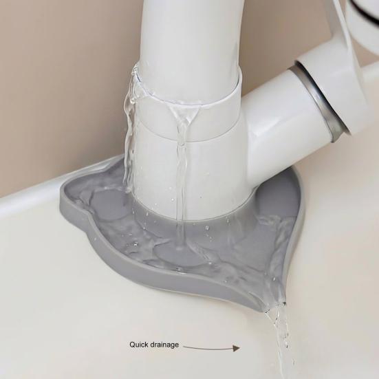 Silikonová ochrana proti stříkající vodě z kohoutku Roztomilý kreslený zachytávač kapek s odtokovým otvorem Flexibilní snadno instalovatelná podložka pod kohoutek do kuchyně koupelny