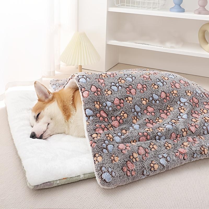 Thick Pet Bed Cushion, Soft Pet Sleeping Pad For Autumn And Winter To Keep Pets Warm Christmas Gift