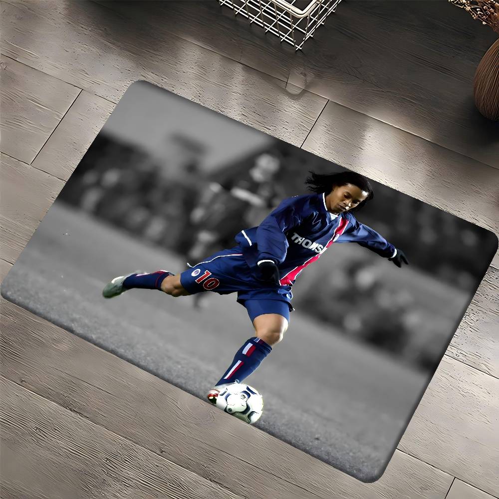 R-Ronaldinho Sport Football Star Door Mat Kids Room Bedroom Decoration Balcony Anti-Slip Doormat Living Room Doormat Area Rug