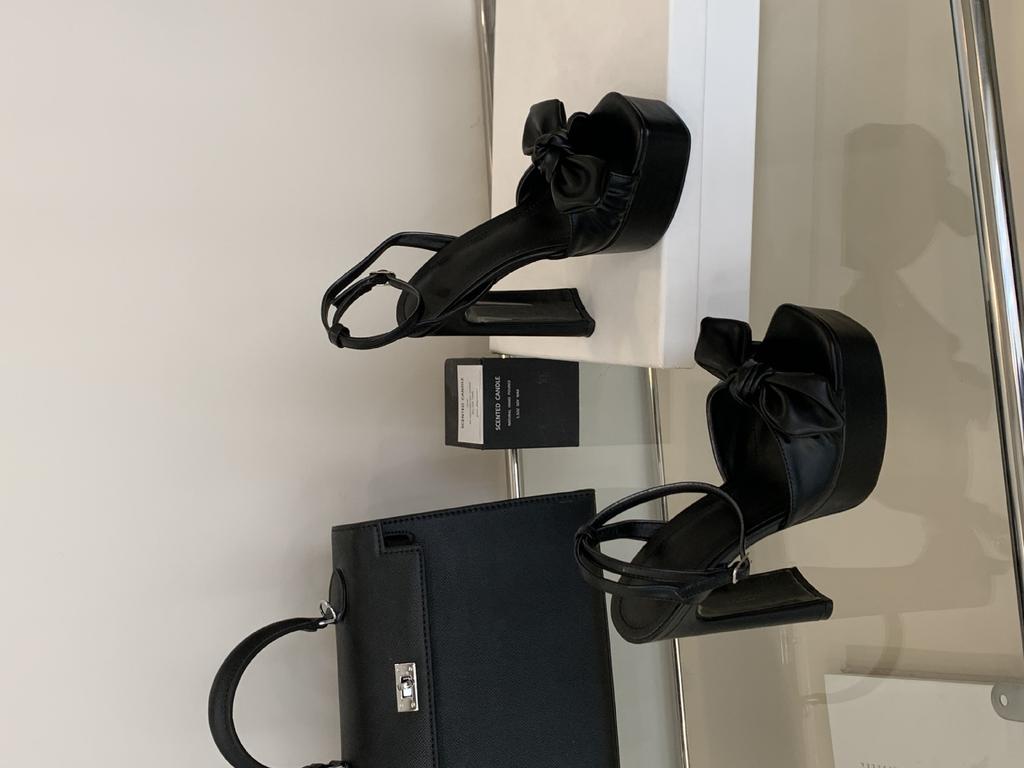 Nesnáším ty nebesky vysoké dámské boty 13cm super vysoký podpatek mašle čtvercová špička silný podpatek sexy noční show vodotěsné platformové sandály modelka na přehlídkovém mole
