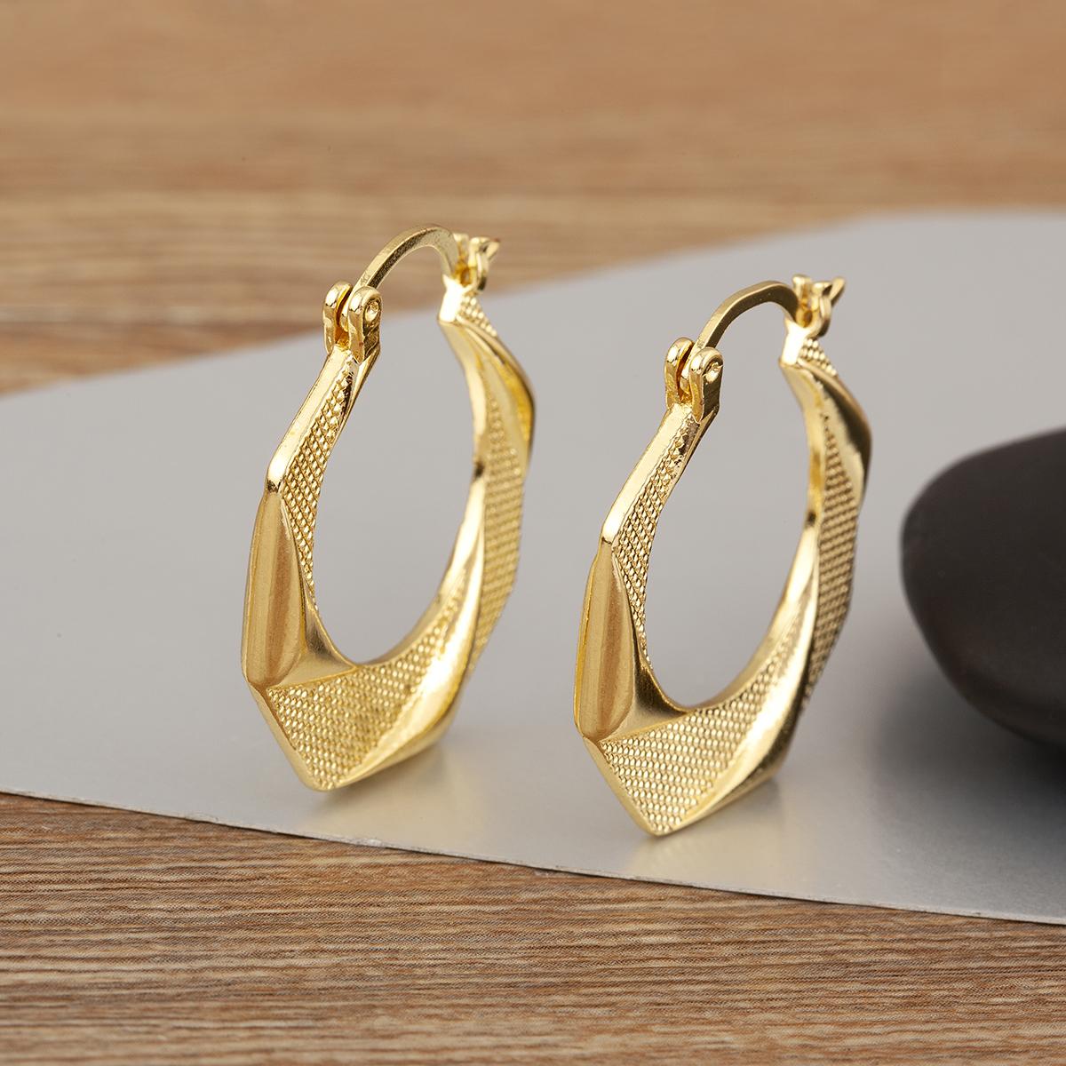 Nidin Geometric Textured Hoop Earrings For Women Irregular Twisted Hexagon Huggie Ear Buckle Minimalist Vintage Jewelry Gifts