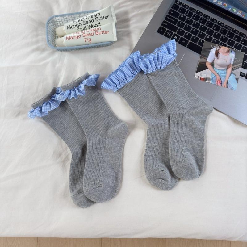 Ladies Spring and Summer Cotton Lovely Lace Stitching Breathable Mid Cylinder Pile Pile Stockings