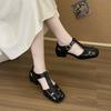 Soft leather retro baotou woven flat Roman sandals summer new square head hollow versatile casual pig cage shoes women