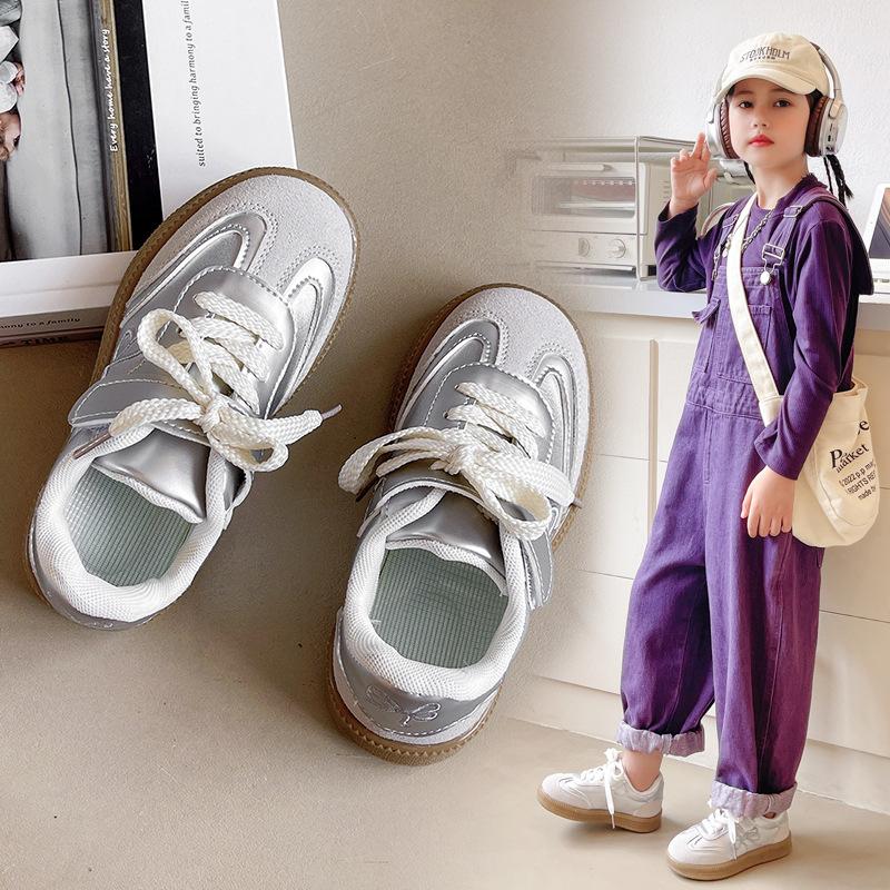 

Детская спортивная обувь 2025 весна и осень новая повседневная маленькая белая обувь корейская версия повседневная обувь мальчики моральная тренировочная обувь девочки кеды 26-30 yards FCL shot 50 pairs серебряный