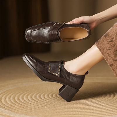Fashion New Spring Genuine Leather Shoes for Women Fashion Rivet Decoration Square Toe Women Pumps Shoes Chunky Heels Loafers High Heels