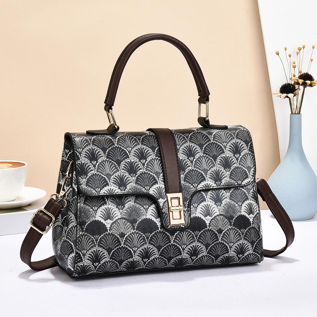 Senior Women's Bag New Hot Classic Printed Small Square Bag with Casual Single Shoulder Crossbody Bag Trend