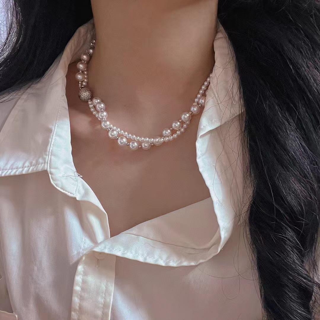 

Vintage High Quality Artificial Australian White Double Layer Winding Pearl Necklace Collarbone Chain