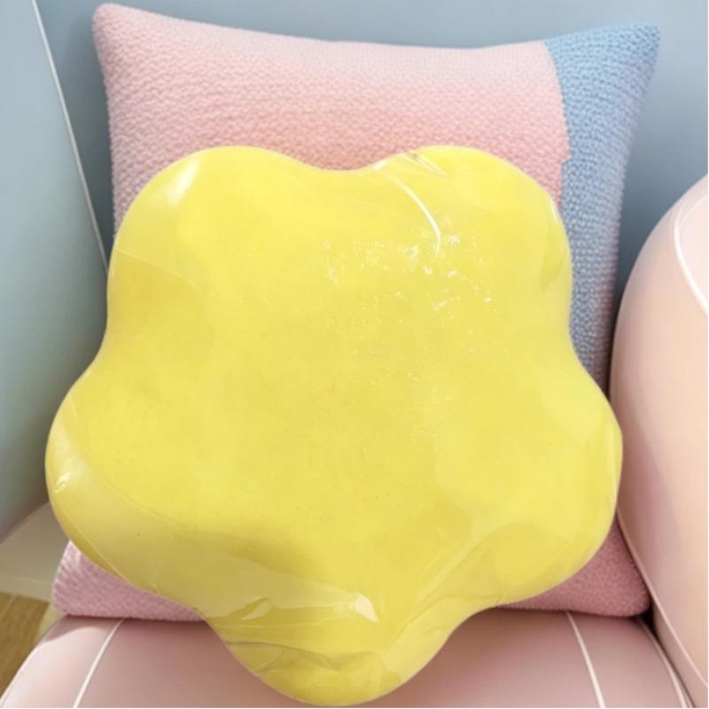 Yellow Star Sensory Fidget Toy 1Pcs Slow Rising Soft Squeeze Stress Relief Toy for Kids Christmas Small Gift