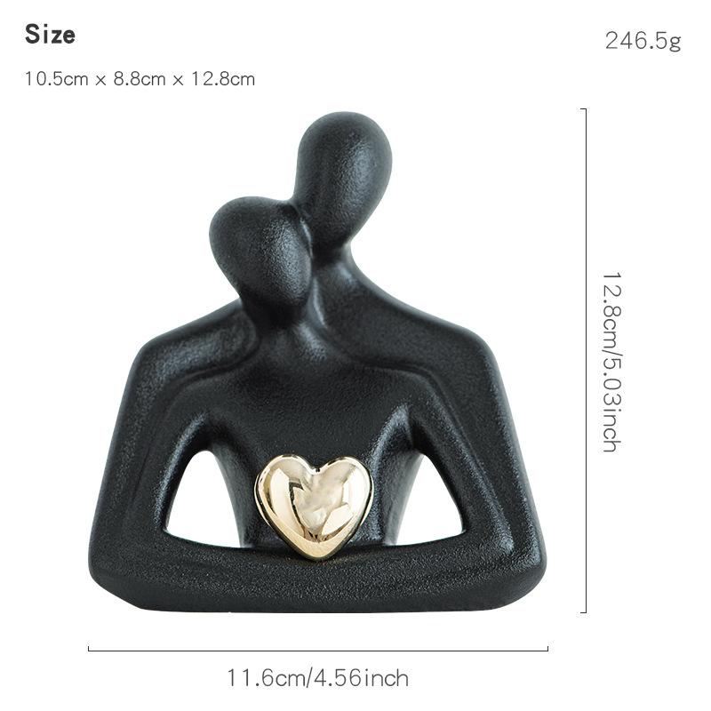 Ceramic Couple Figurine Creative Heart-shaped Human Sculpture Black and White Decorative Figure Room and Office Decoration Gift