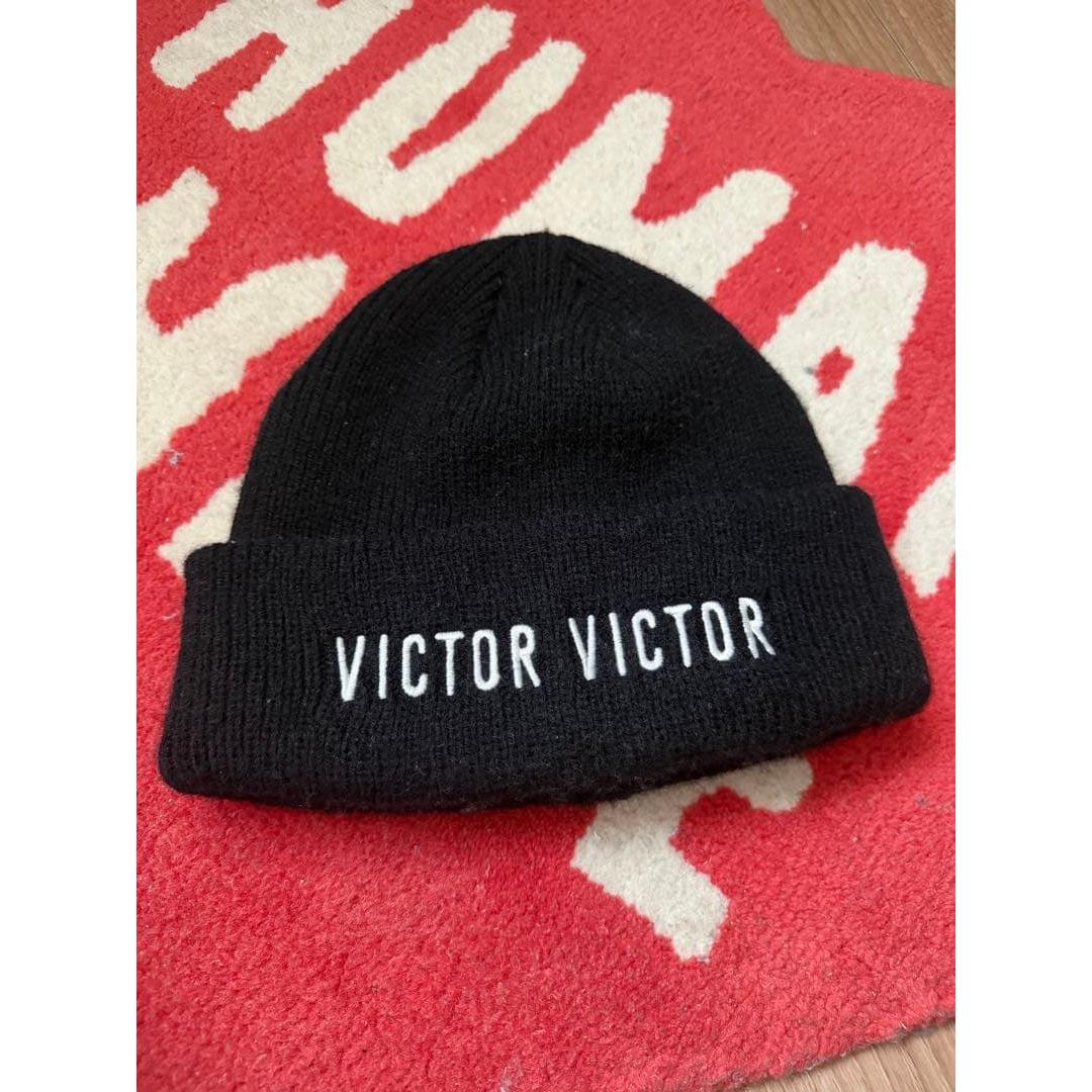 Used VICTOR VICTOR black knit hat