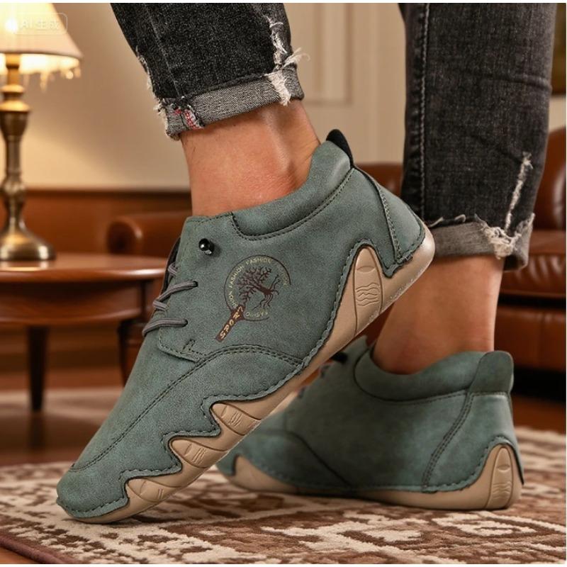 New Handmade Leather Men Boots Autumn Design Sneakers 2025 Man Breathable Casual Leather Shoes Men Ankle Boots Outdoor Fashion