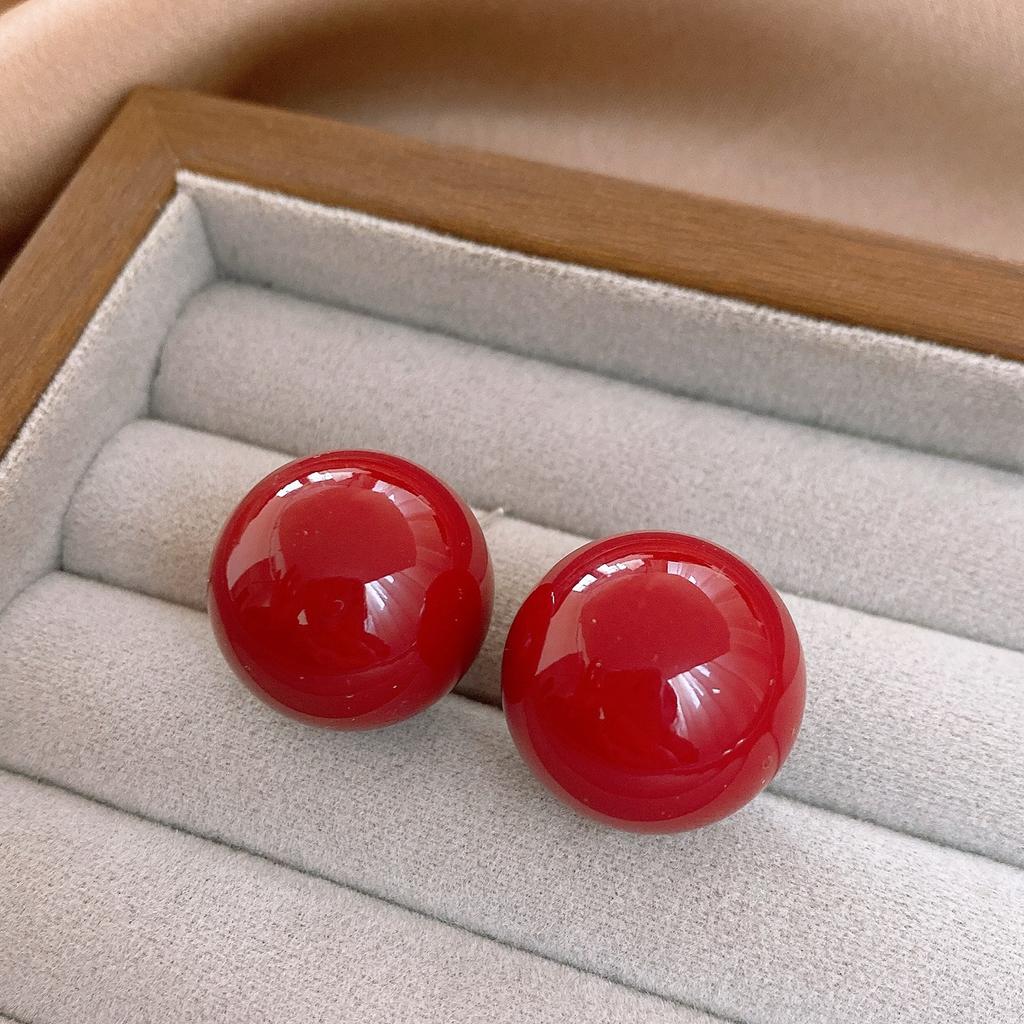Retro Hong Kong style simple geometric round pearl stud earrings temperament earrings women