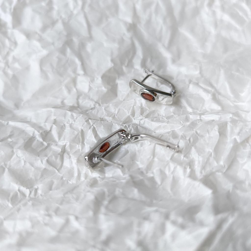 Серебряные серьги с натуральным гранатом 1.125ct (2166283)