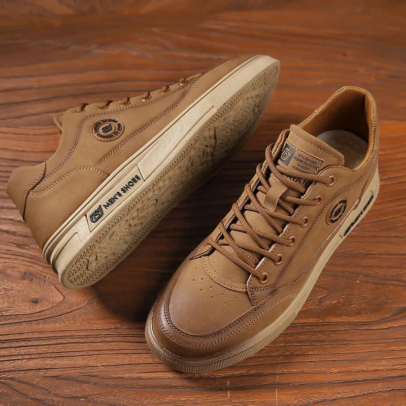 New Men's Shoes 2025 Autumn Breathable Sports Shoes Fashion Low Cut Casual Shoes Outdoor Anti Slip Comfortable Board Shoes