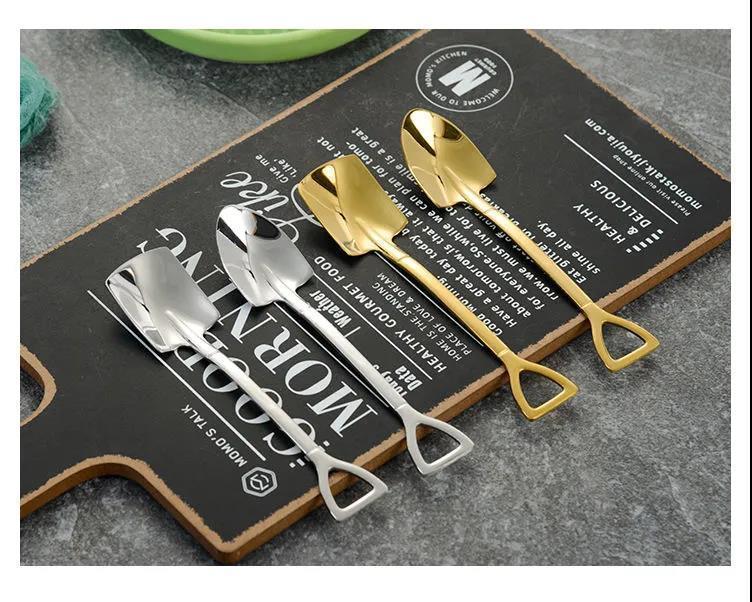 

Iron Shovel Spoon: Creative Stainless Steel Dessert Spoon for Watermelon
