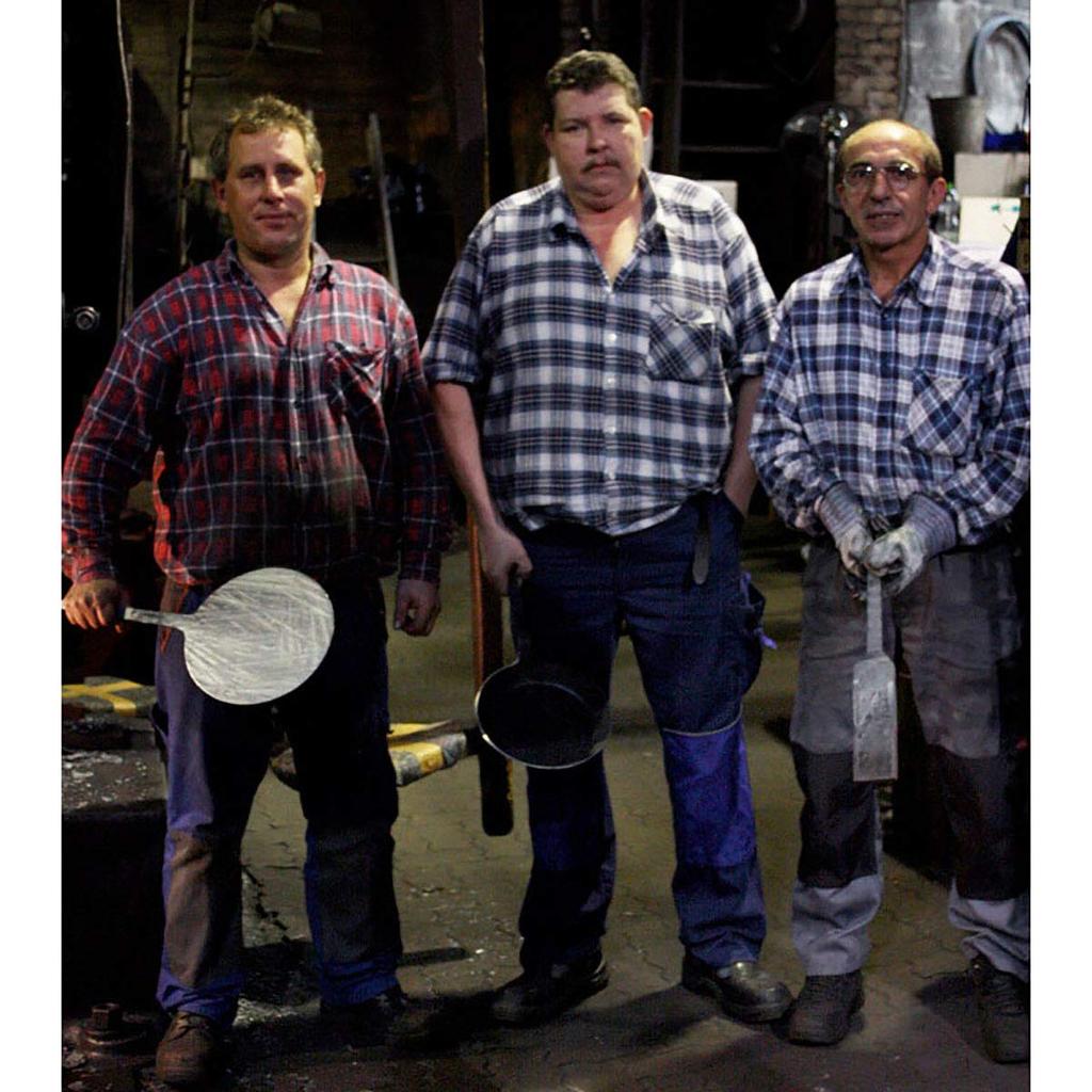 Turk Frying Pan 4 Iron Frying Pan Hammered IH Compatible Turk Classic Fryingpan 24cm "Classic No. 24cm"