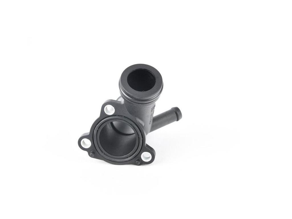 Mercedes-Benz 270 Engine Water Pump Connector (Part No. 2702000200)
