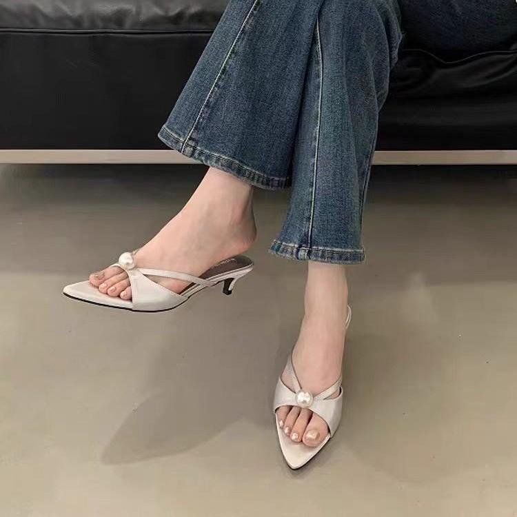Satin French pearl open-toed one-word high heels female summer new fairy temperament thin heel cool slippers
