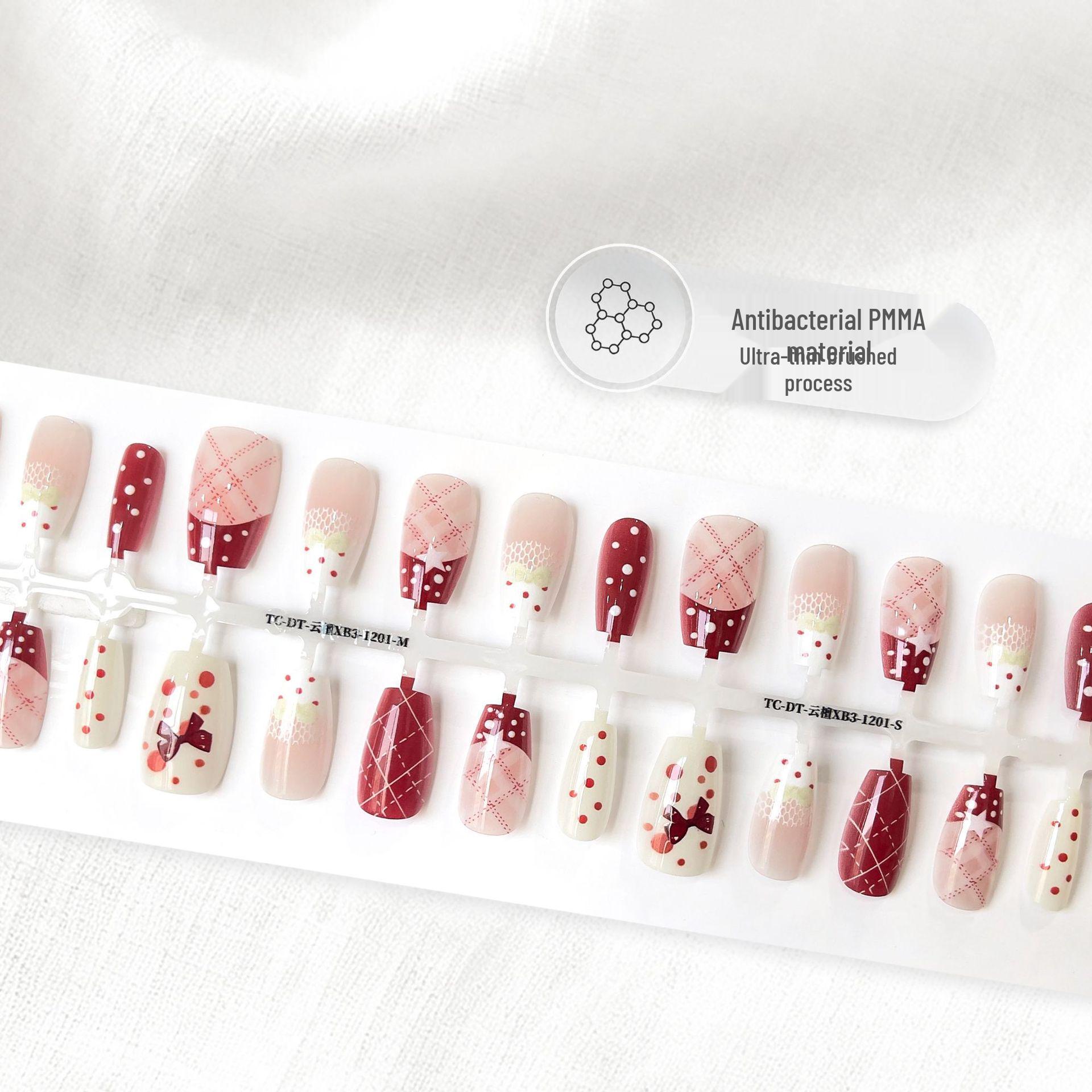 

New Year French Wearable Nail Art Stickers - Semi-finished Cartoon Design Fake Nails No Top Coat (4 Pairs)