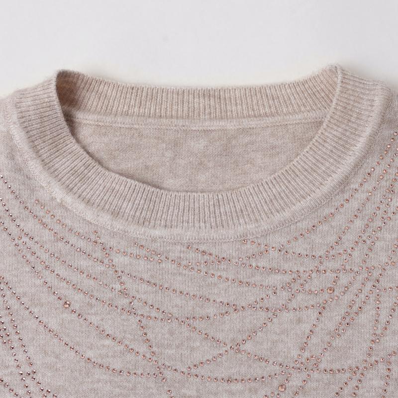 Women Plus Size Crew Neck Knit Sweater Rhinestone Decor Soft Long Sleeve Casual Pullover Top