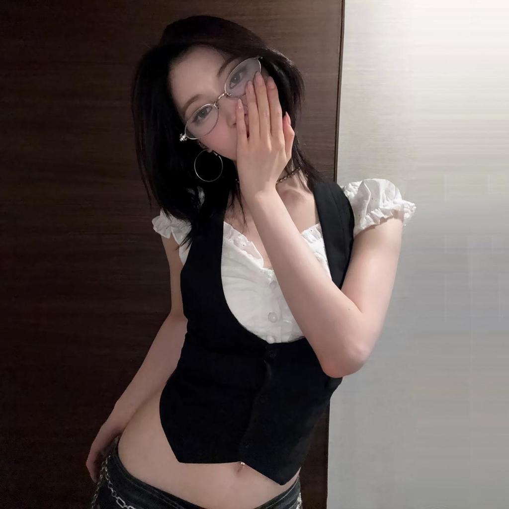 Vintage Preppy Two-Piece Spliced Vest: Sleek & Sexy Crop Top