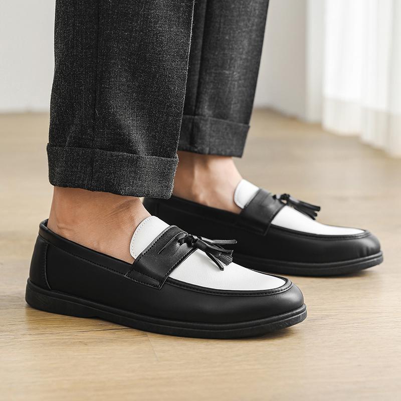 Elegant Mens Dress Casual Shoes Luxury Brand Men's Loafers Wedding Office Shoes Patent Leather Slip-on Tassel Business Shoes