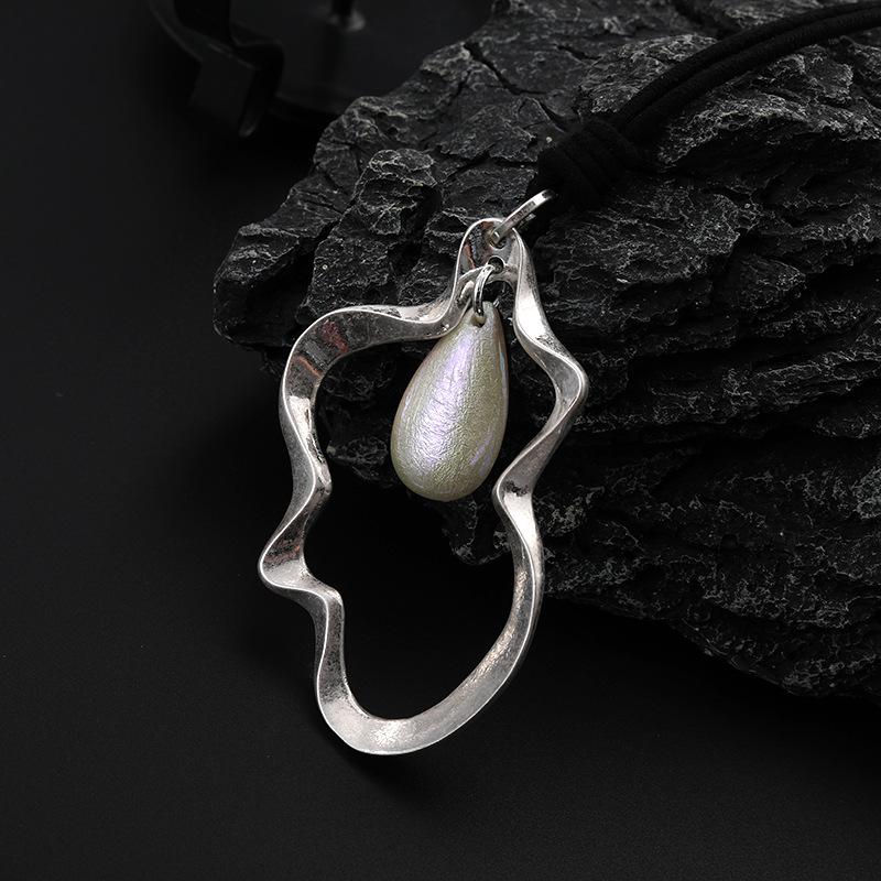 High-End Fashion Pendant, Long Women'S Simple Pearl Alloy Sweater Chain
