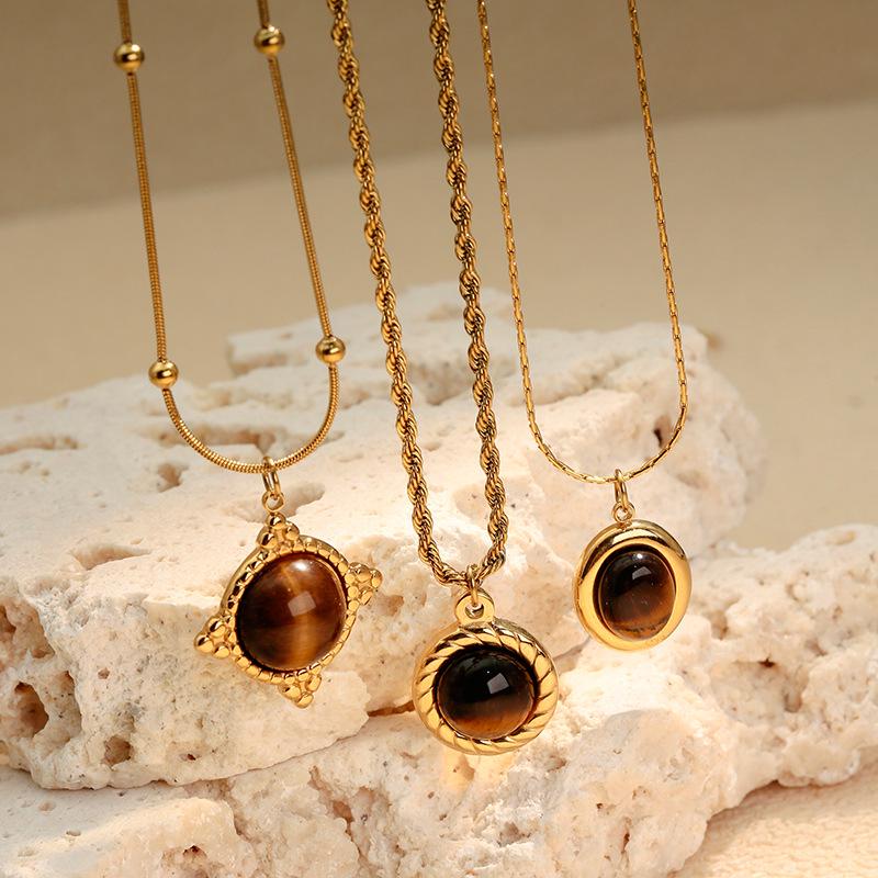 Elegant Myerard Style Tiger's Eye Braided Pendant Necklace for Women