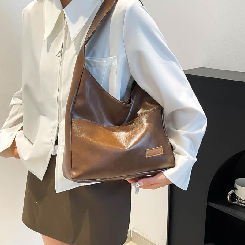 High-texture small bag 2025 new casual solid color women's bag popular large-capacity retro shoulder armpit bag