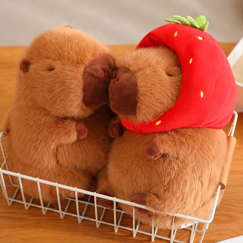 Popular strawberry hat kapibara doll cute capybara pendant plush toy doll