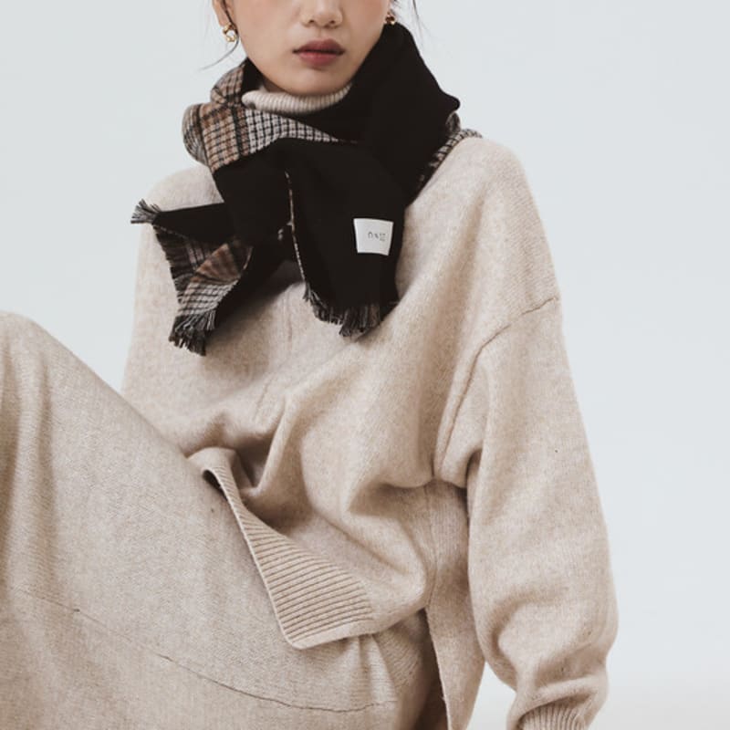 

ONSZ Wool Cashmere Check Solid Double-Sided Muffler BLACK