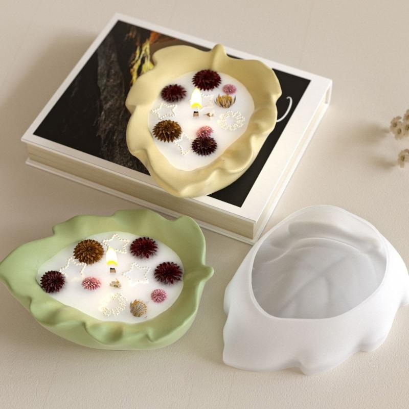 Sturdy Leaf Shape Silicone Mould DIY Craft Tool For Making Realistic Resin Trays As Gift Container