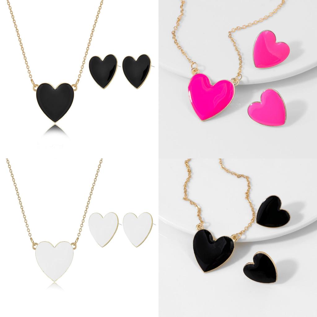 Elegant Geometric Design Necklace And Earring Set In Blue And Black Colors