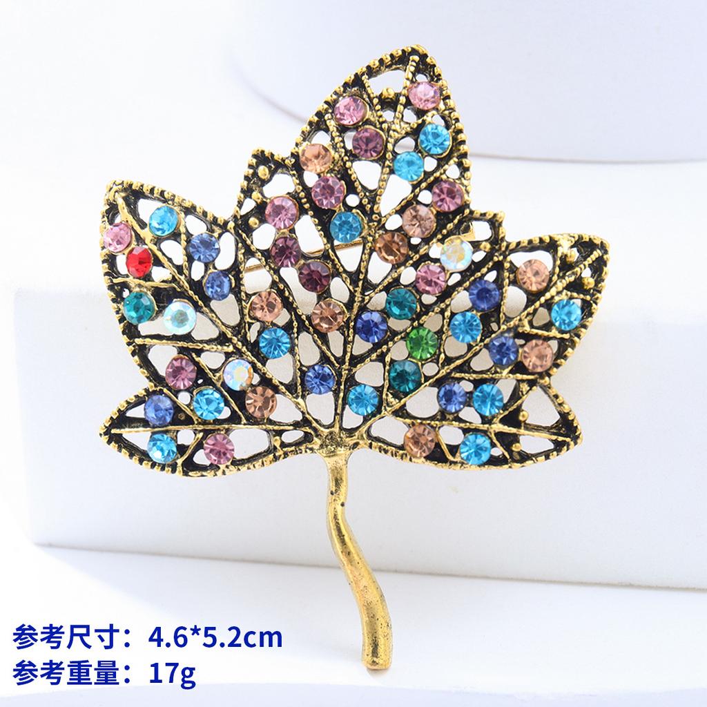 Vintage Fashion Brooch Niche High-End Sense Rhinestone Personalized Alloy Crown Corsage Bow Pin Accessories
