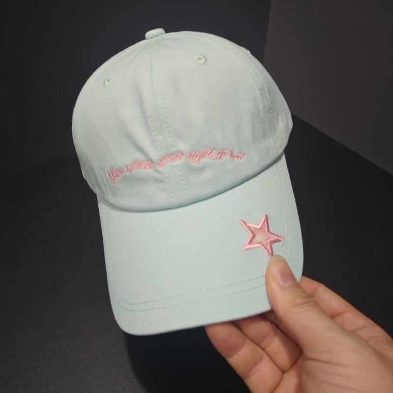 South Korea's new star letter embroidered baseball cap for women with a small face and a versatile sunshade cap for men